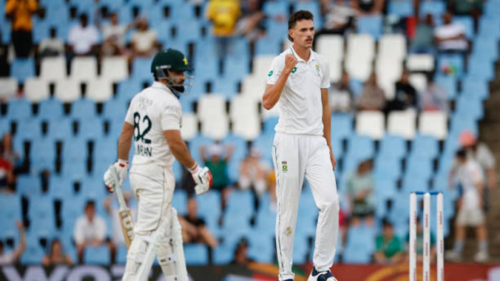 Corbin Bosch gives South Africa a 90-run lead before Pakistan lose three towards the end of Day 2 